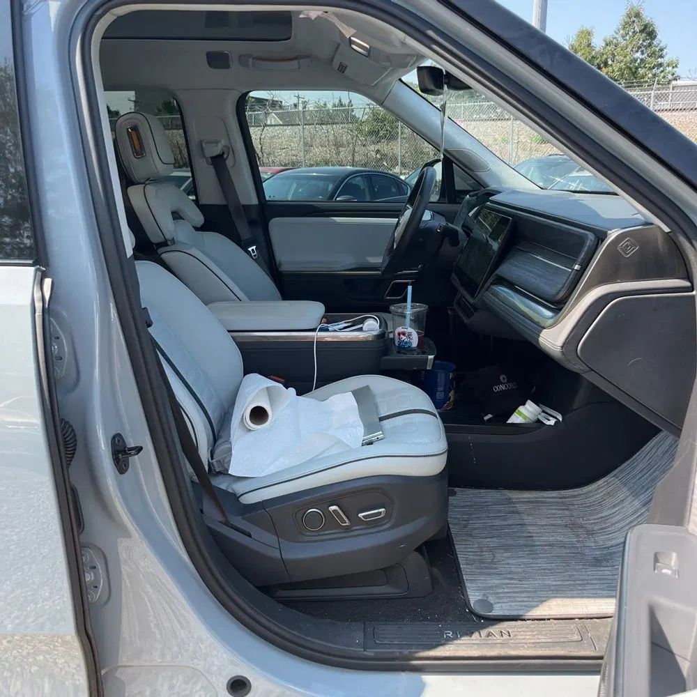 2024 Rivian R1T Adventure Dual-Motor
