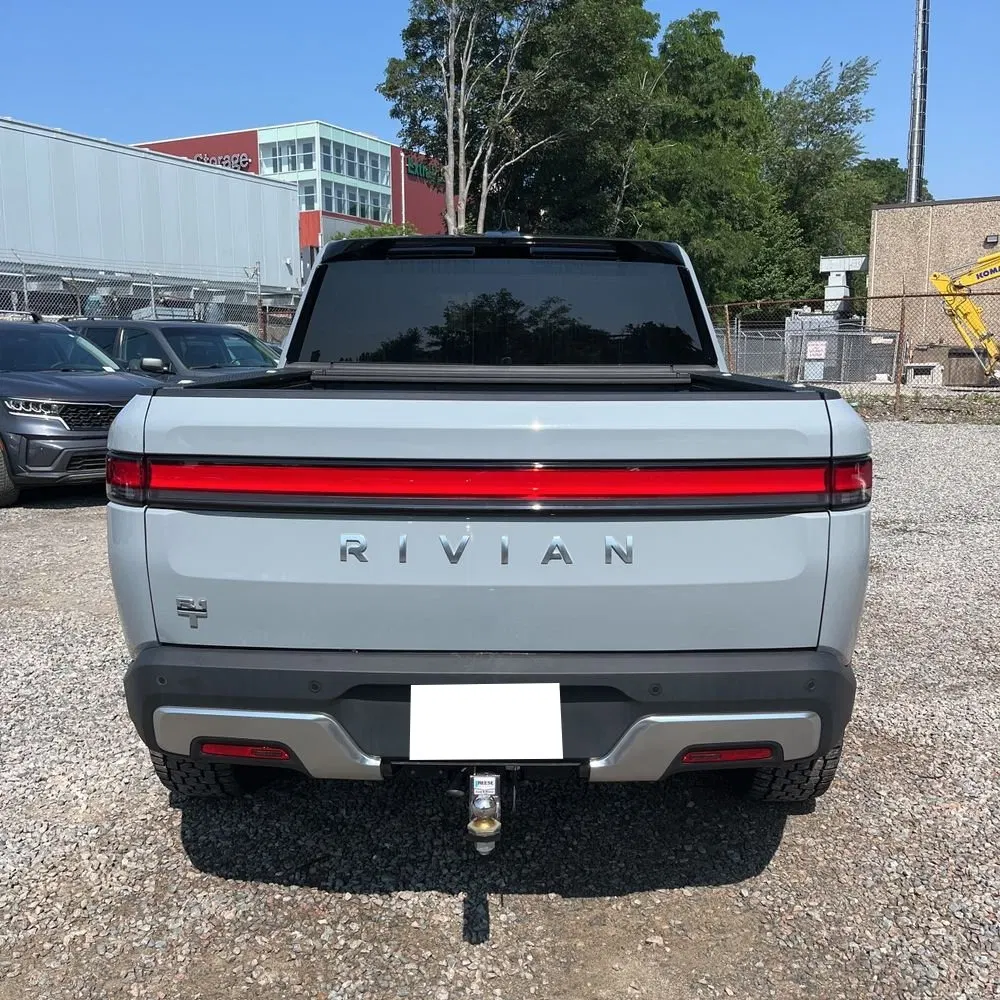 2024 Rivian R1T Adventure Dual-Motor