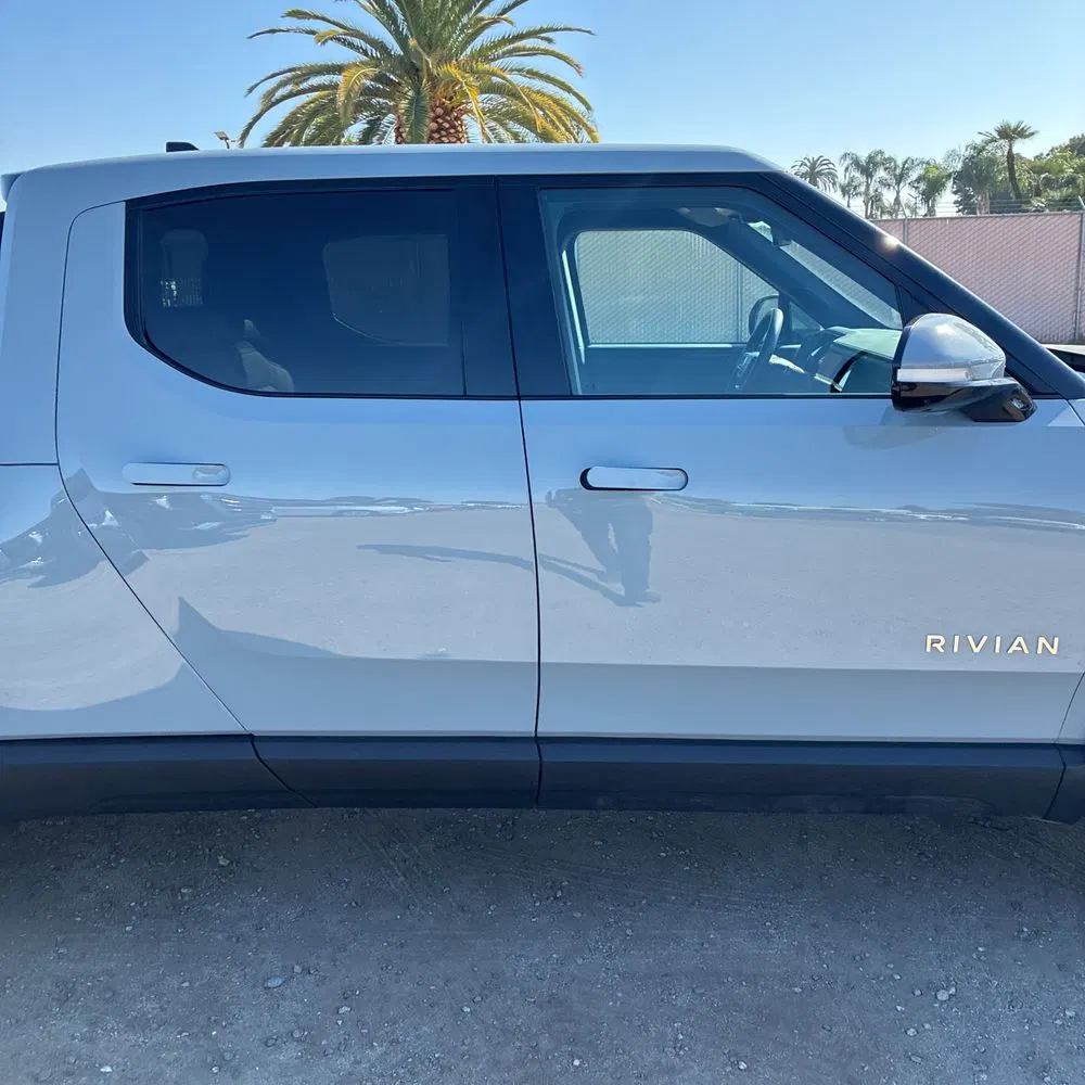 2024 Rivian R1T Adventure Dual-Motor