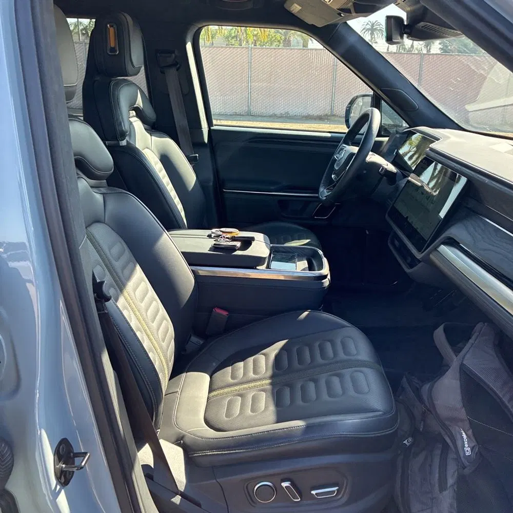2024 Rivian R1T Adventure Dual-Motor