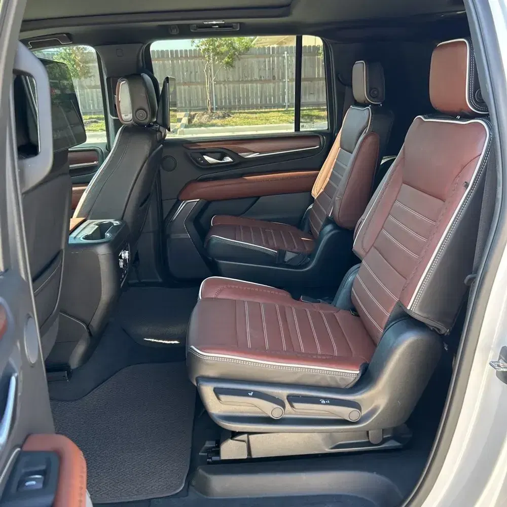 2023 GMC Yukon XL Denali Ultimate