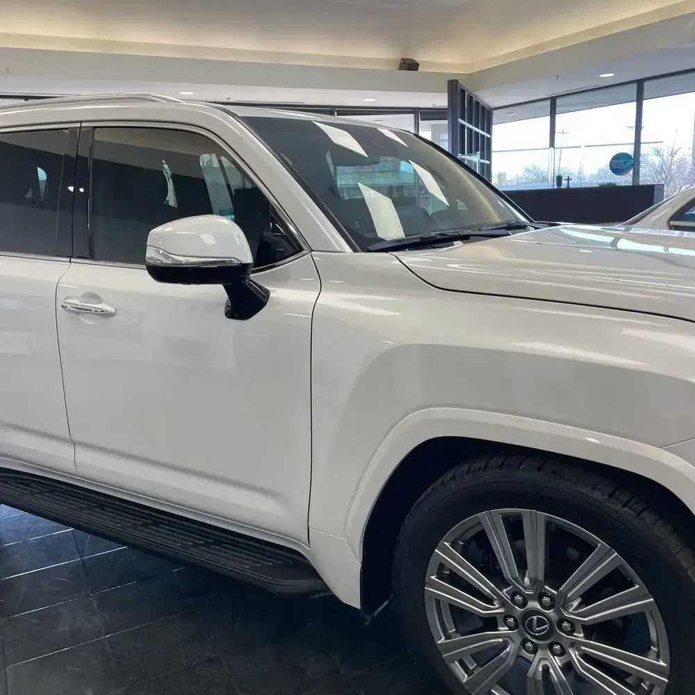 2023 Lexus LX 600 Ultra Luxury