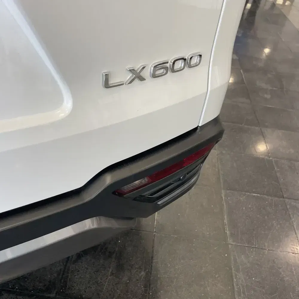2023 Lexus LX 600 Ultra Luxury
