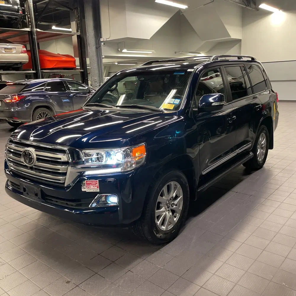 2019 Toyota Land Cruiser Base