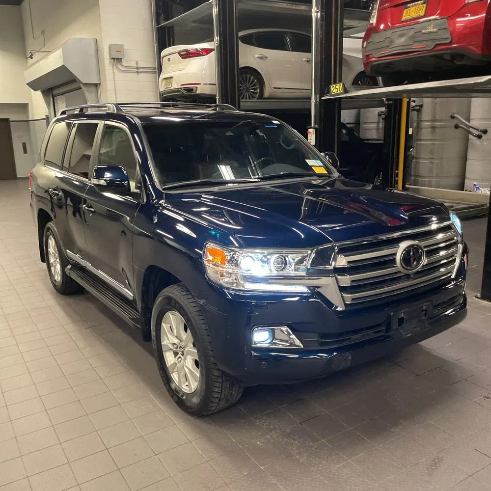 2019 Toyota Land Cruiser Base