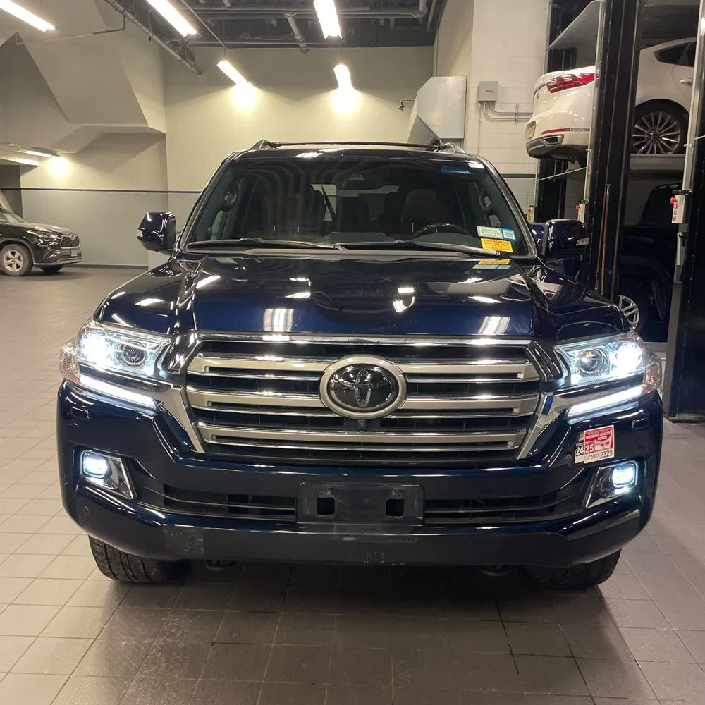 2019 Toyota Land Cruiser Base