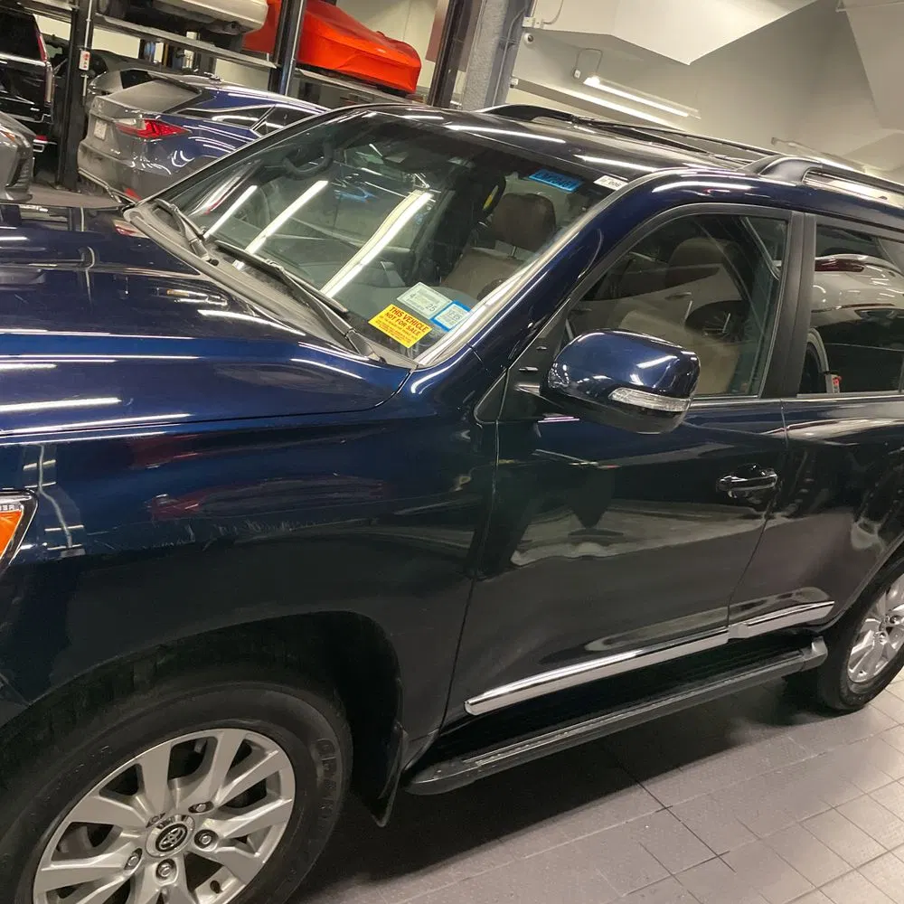 2019 Toyota Land Cruiser Base