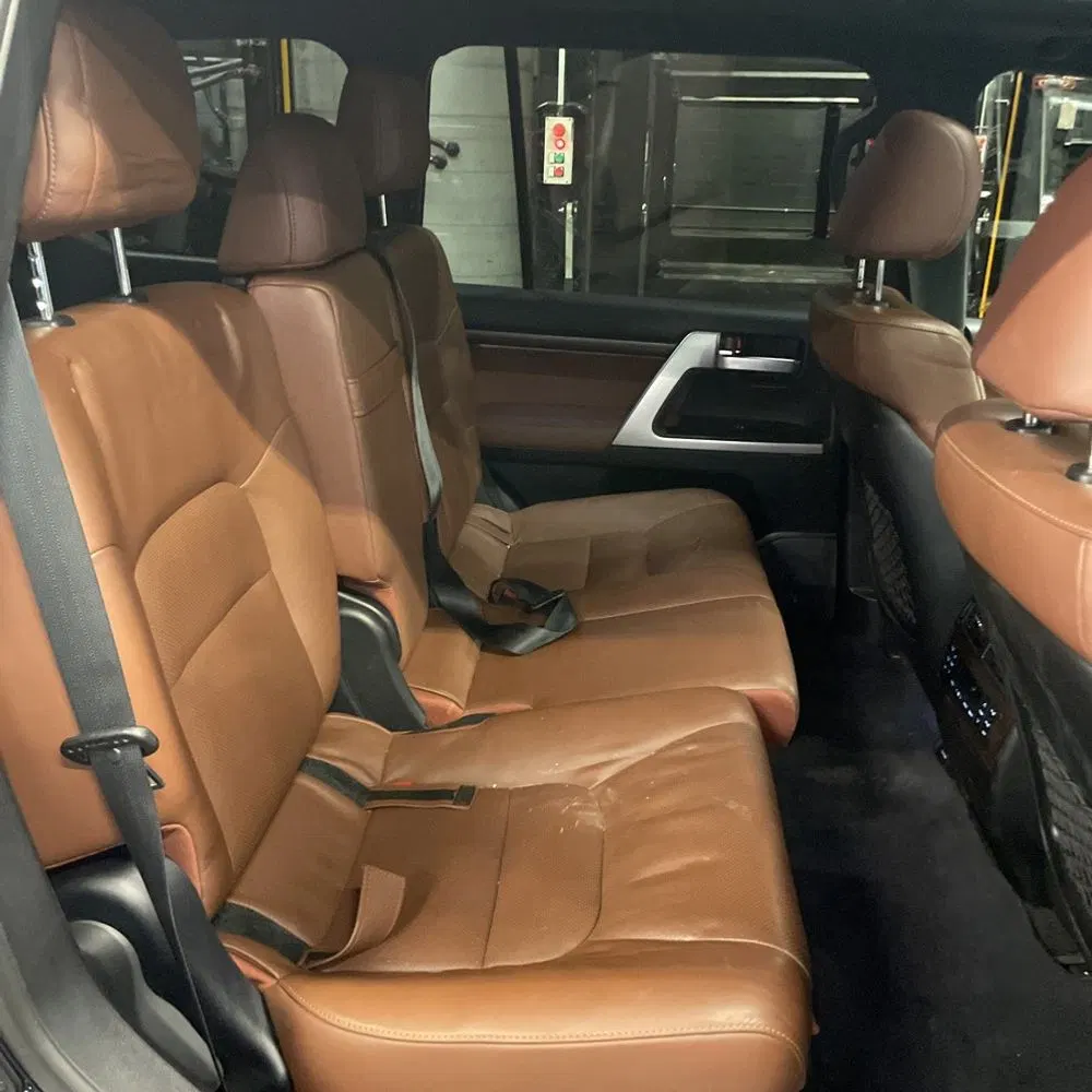 2019 Toyota Land Cruiser Base