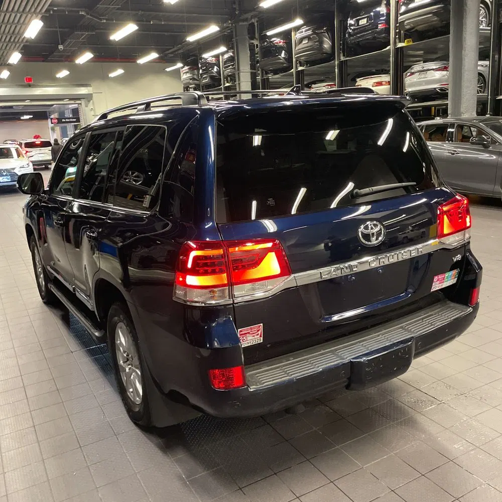 2019 Toyota Land Cruiser Base