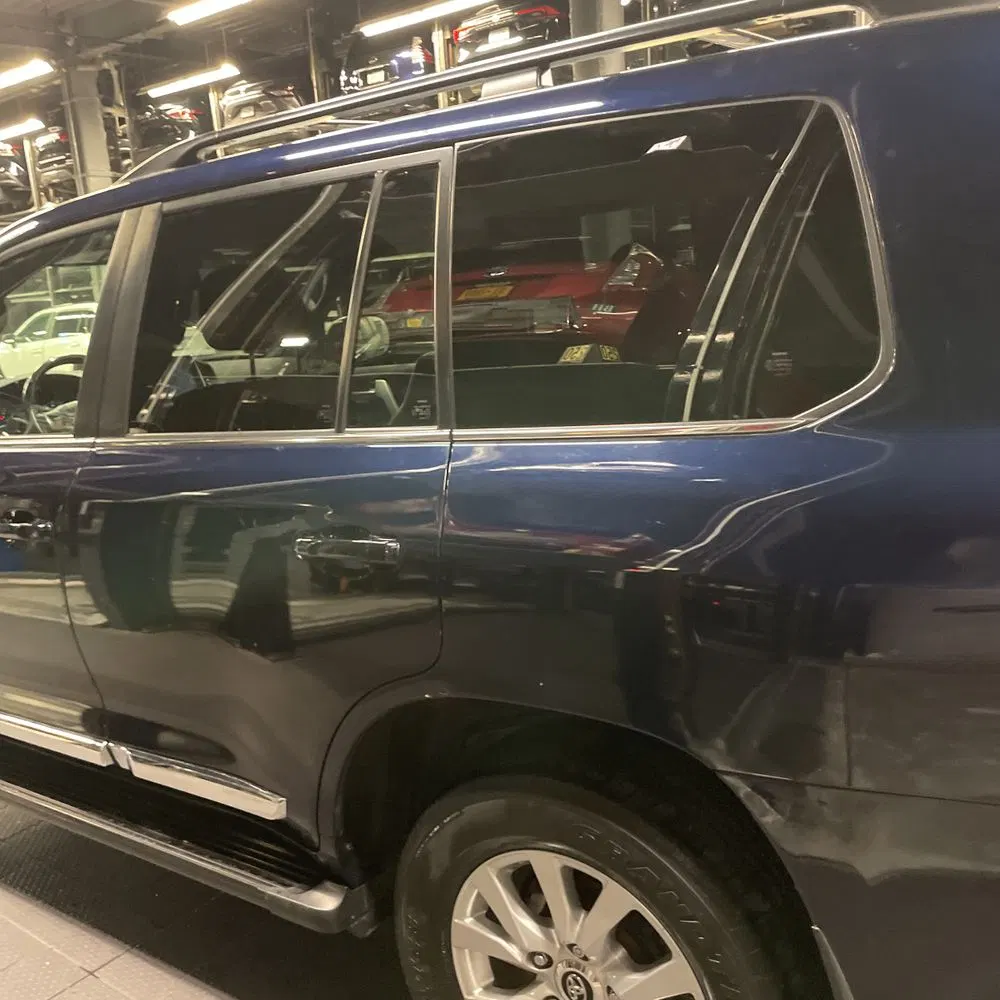 2019 Toyota Land Cruiser Base