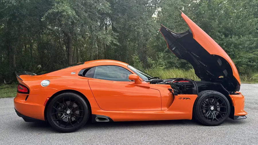 2014 Dodge Viper TA