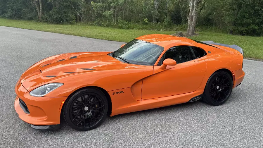 2014 Dodge Viper TA