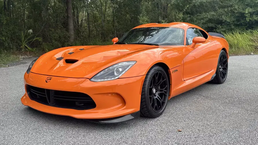 2014 Dodge Viper TA