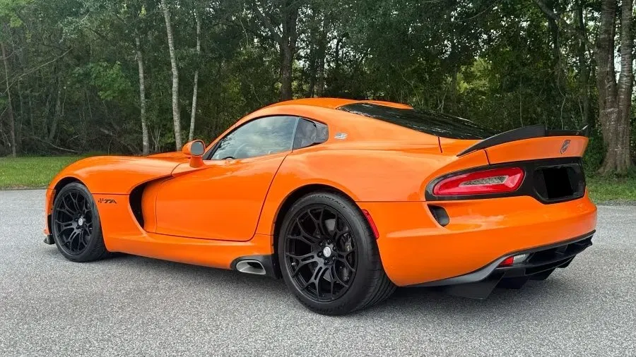 2014 Dodge Viper TA