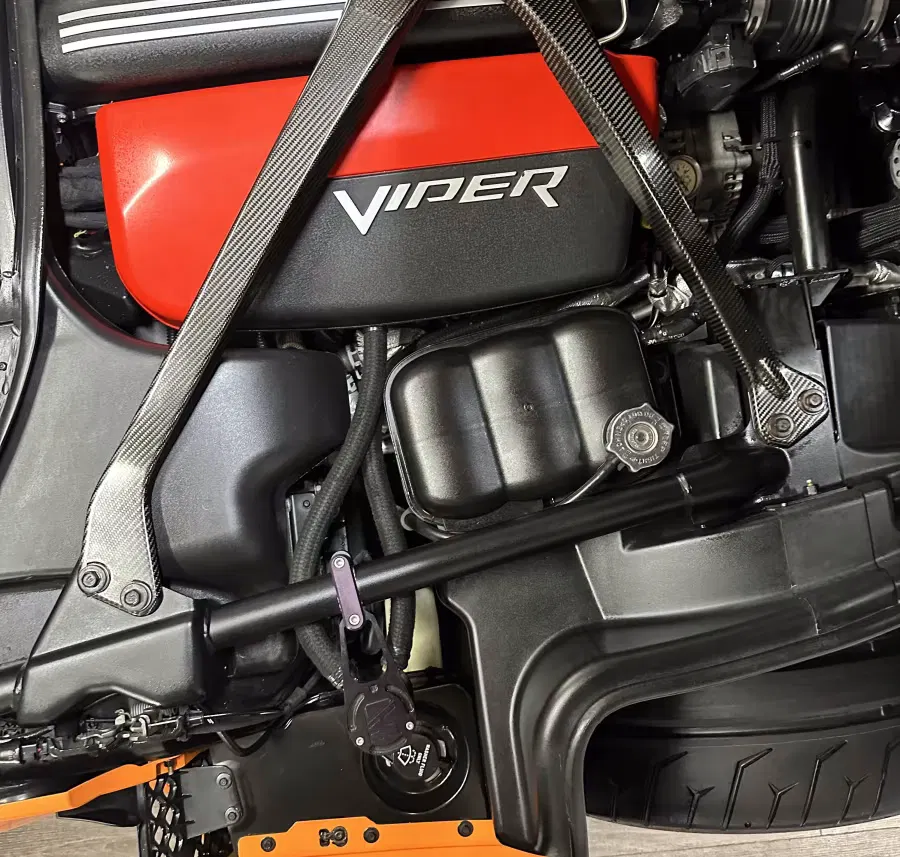2014 Dodge Viper TA