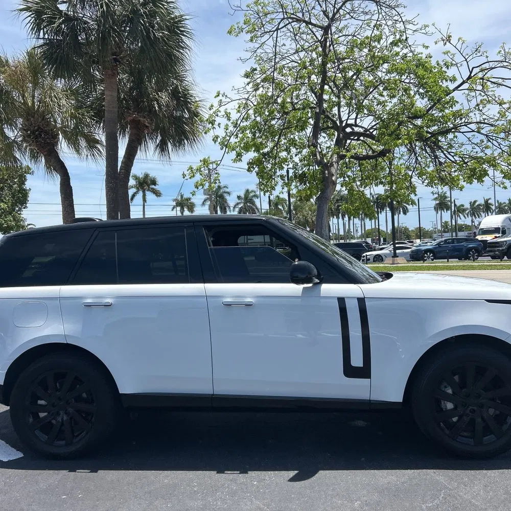 2023 Land Rover Range Rover P400 SE