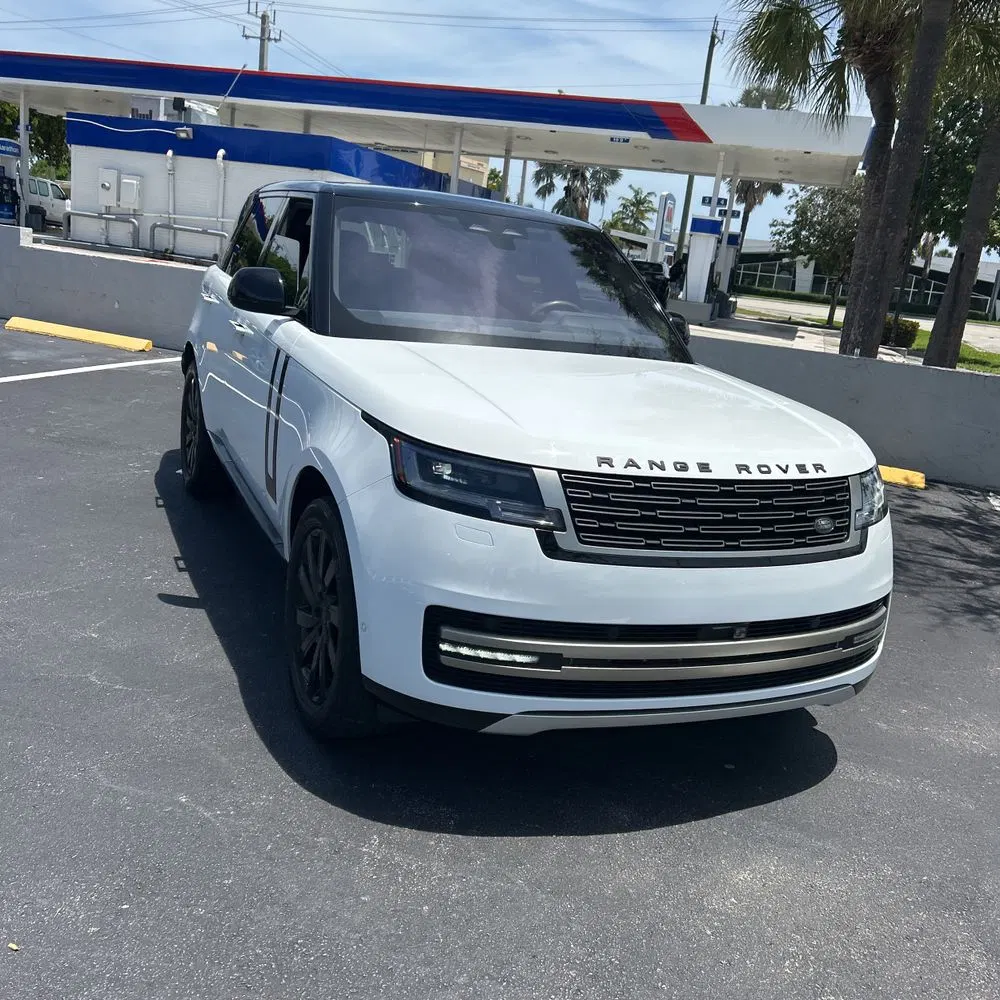2023 Land Rover Range Rover P400 SE