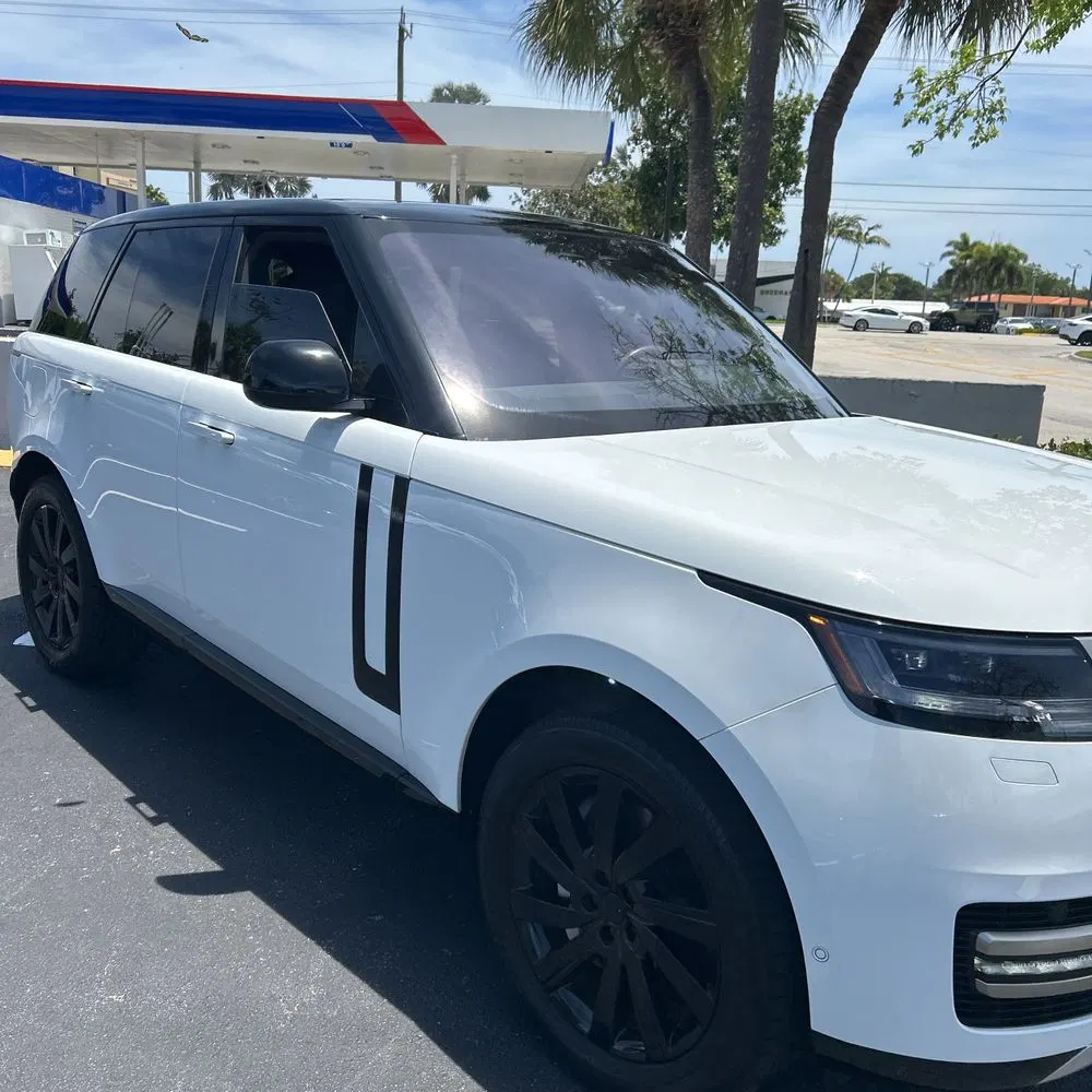 2023 Land Rover Range Rover P400 SE