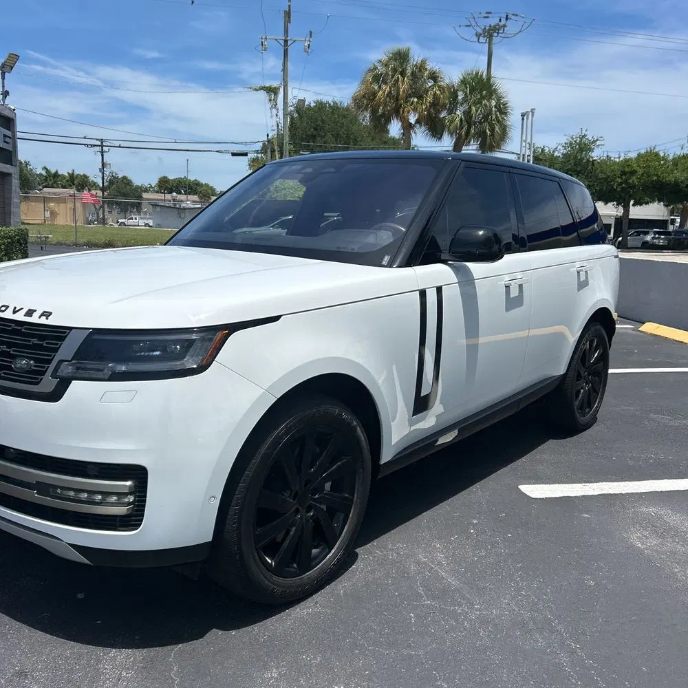 2023 Land Rover Range Rover P400 SE
