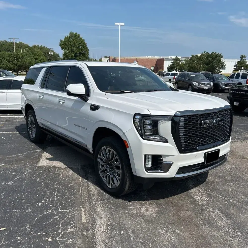 2023 GMC Yukon XL Denali Ultimate