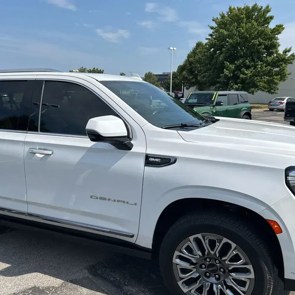 2023 GMC Yukon XL Denali Ultimate
