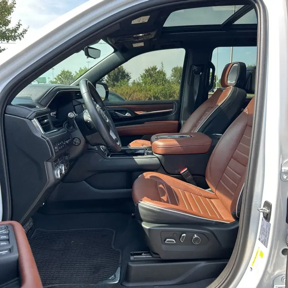 2023 GMC Yukon XL Denali Ultimate