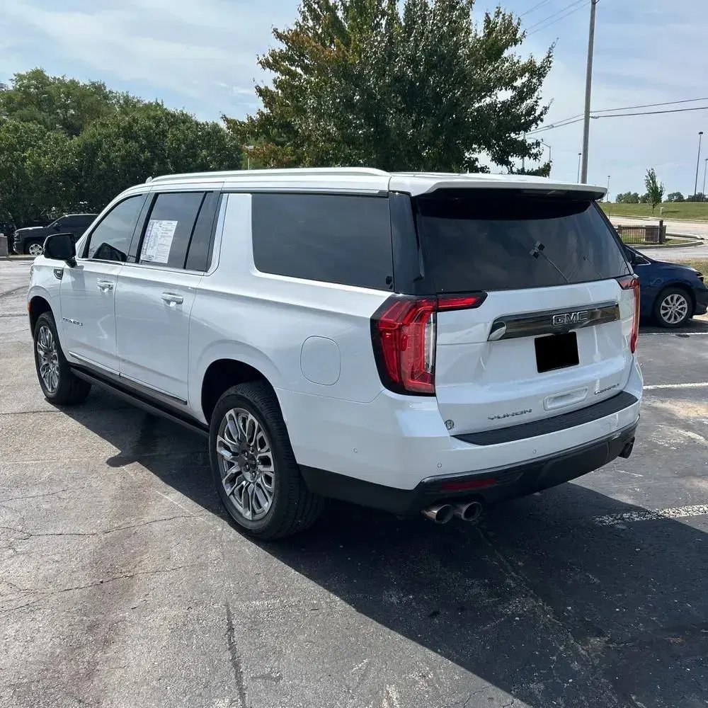 2023 GMC Yukon XL Denali Ultimate