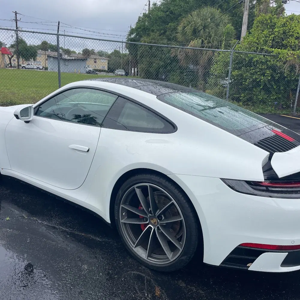 2022 Porsche 911 Carrera