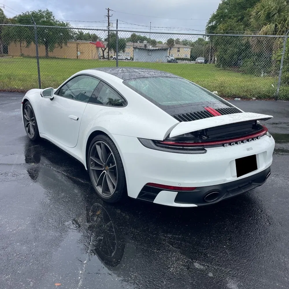 2022 Porsche 911 Carrera