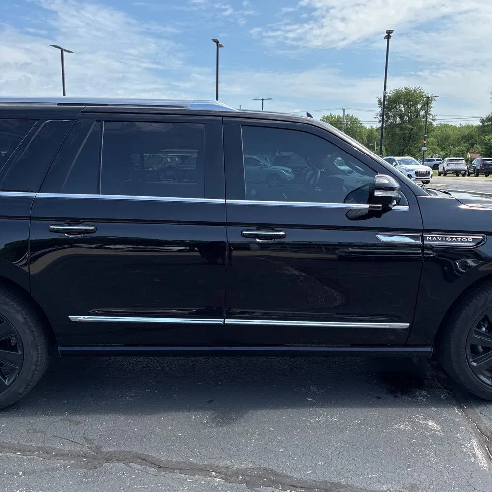2024 Lincoln Navigator L Reserve