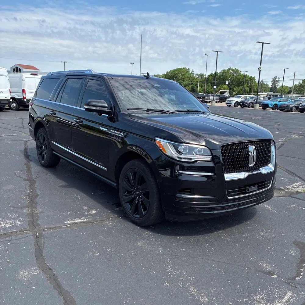 2024 Lincoln Navigator L Reserve
