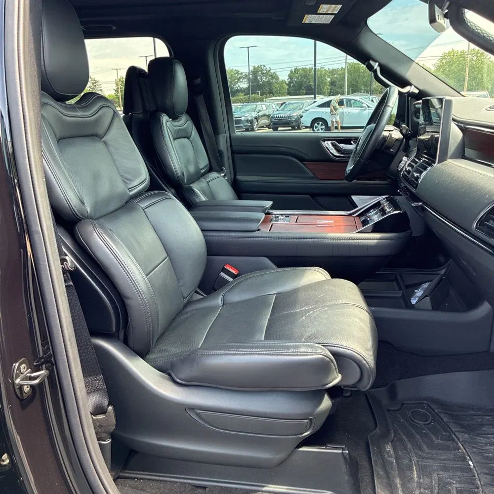 2024 Lincoln Navigator L Reserve