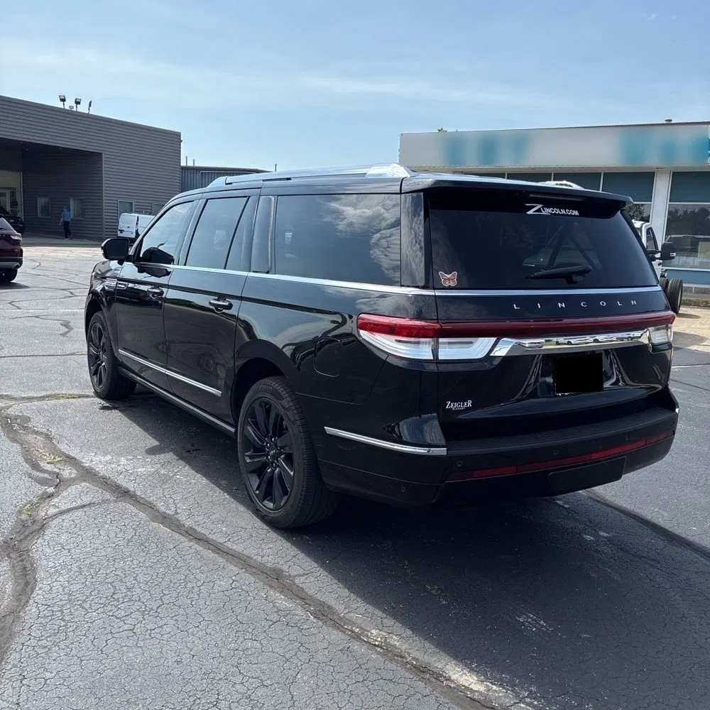 2024 Lincoln Navigator L Reserve