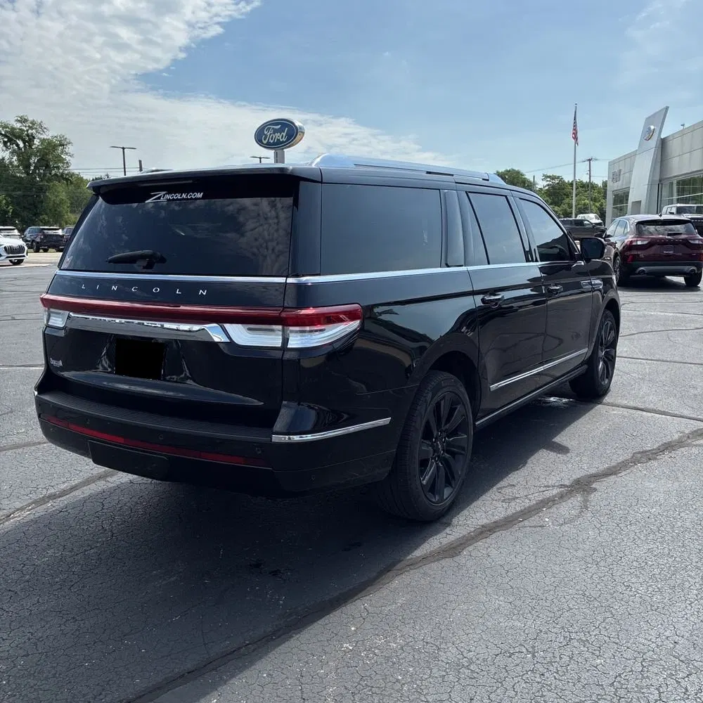 2024 Lincoln Navigator L Reserve