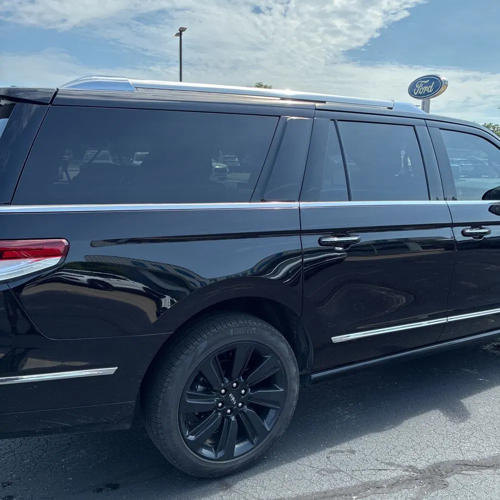 2024 Lincoln Navigator L Reserve