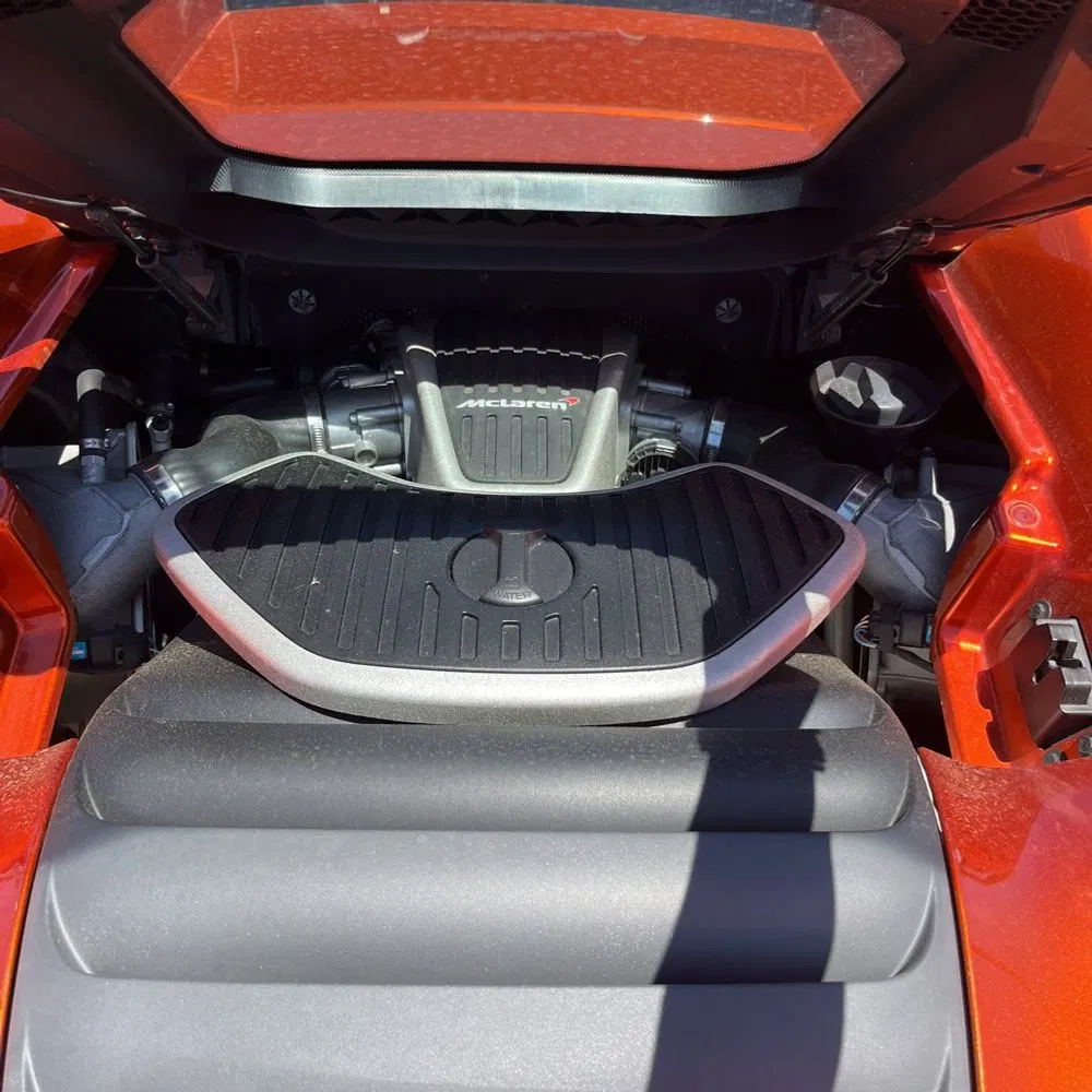 2013 McLaren MP4-12C Spider