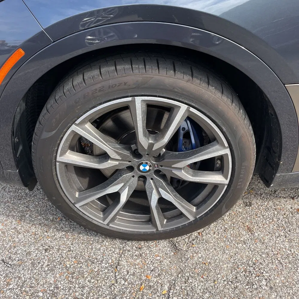 2022 BMW X7 M50i
