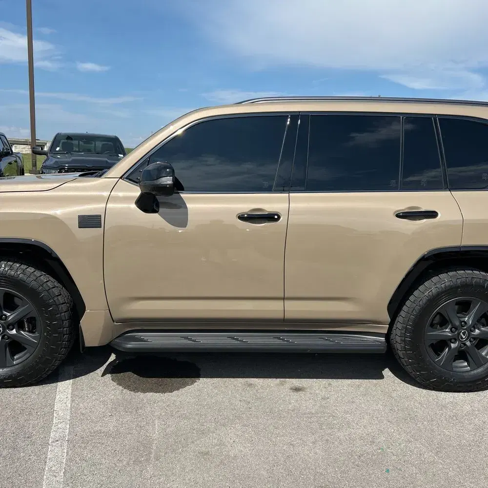 2025 Lexus LX 700h Overtrail