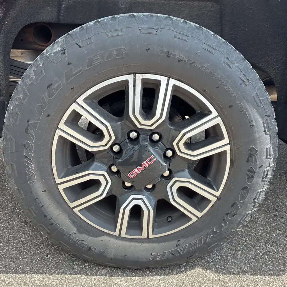 2022 GMC Sierra 2500HD AT4
