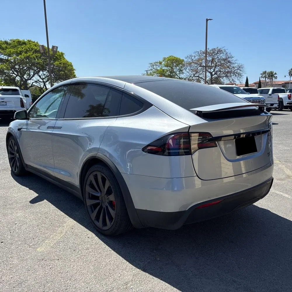 2025 Tesla Model X Plaid