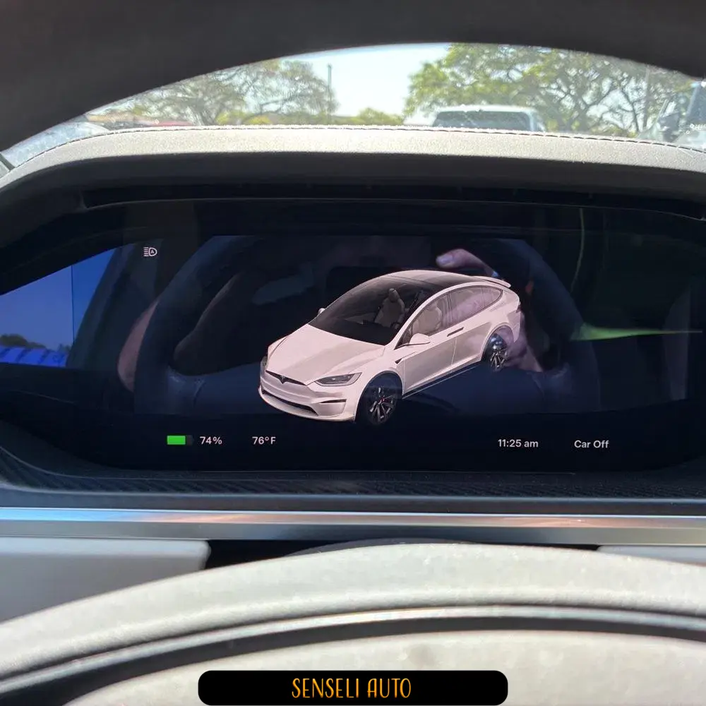2025 Tesla Model X Plaid