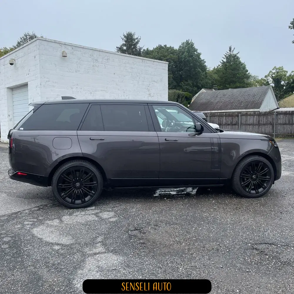 2023 Land Rover Range Rover First Edition