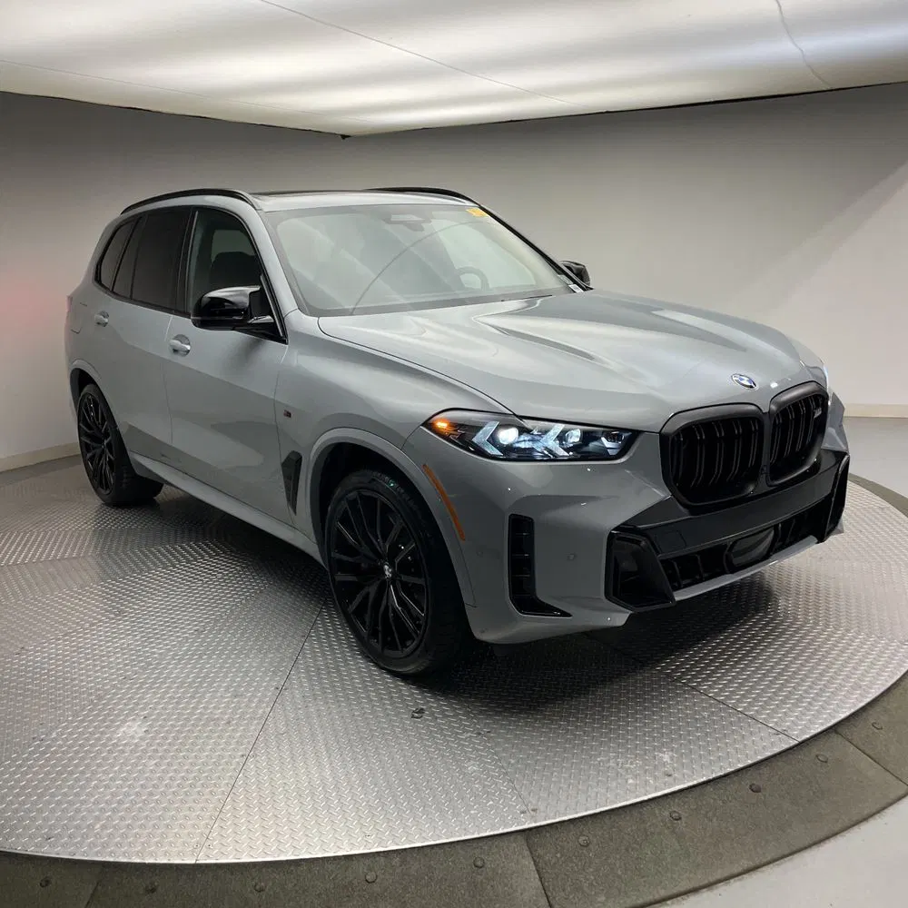 2025 BMW X5 M60i