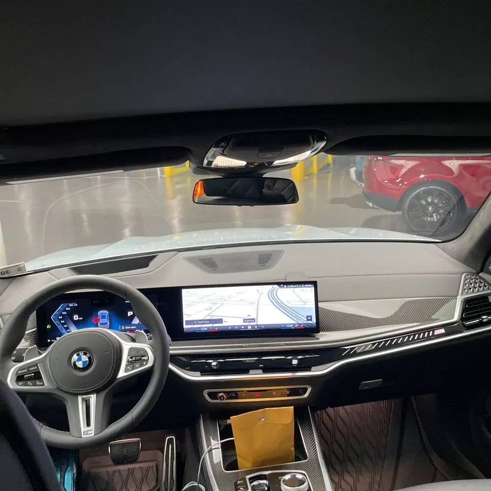 2025 BMW X5 M60i
