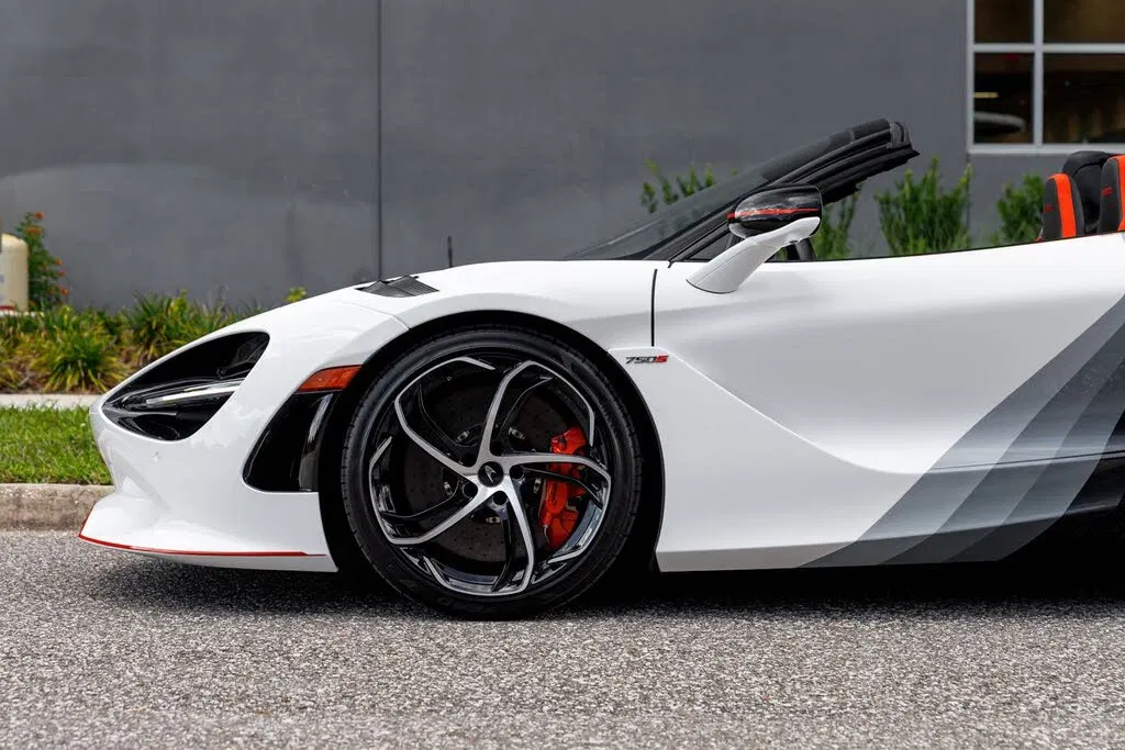 2024 McLaren 750S Spider RWD
