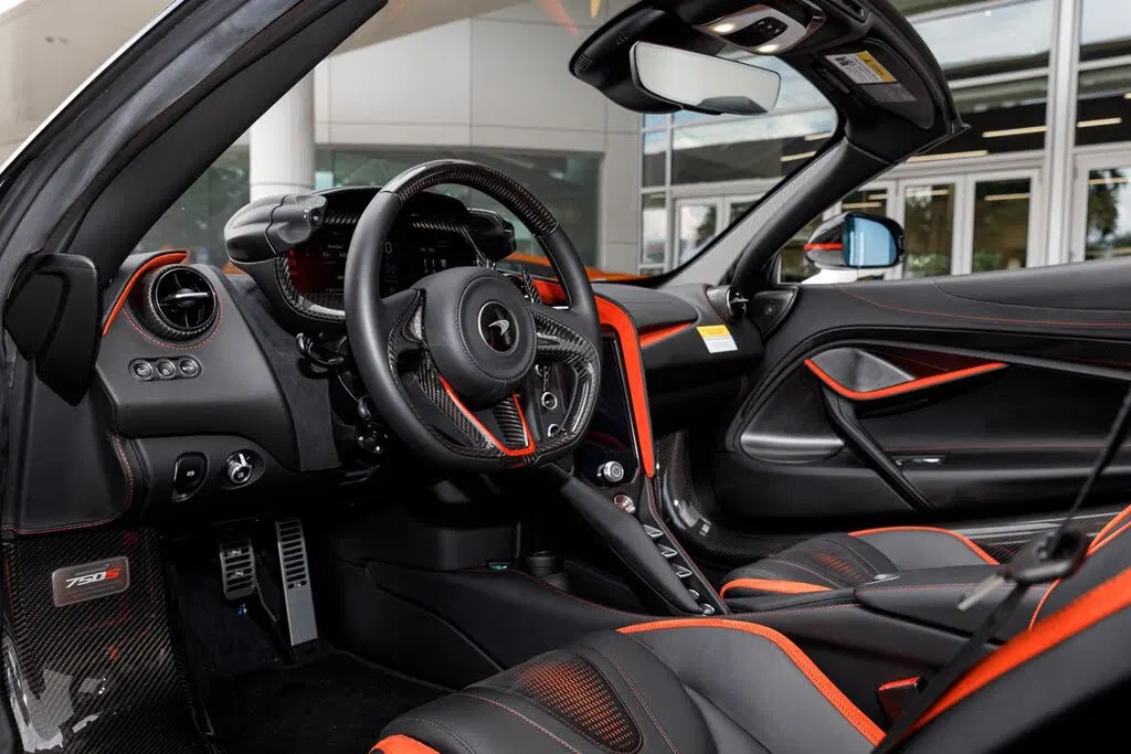 2024 McLaren 750S Spider RWD