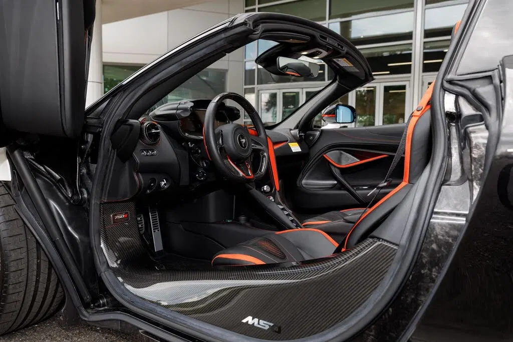 2024 McLaren 750S Spider RWD