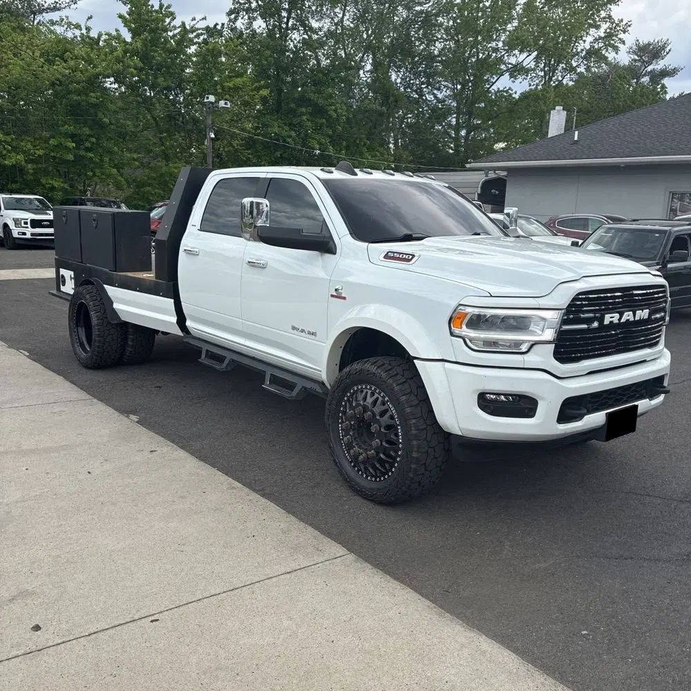 2022 Ram 5500 Chassis Tradesman/SLT/Laramie/Limited