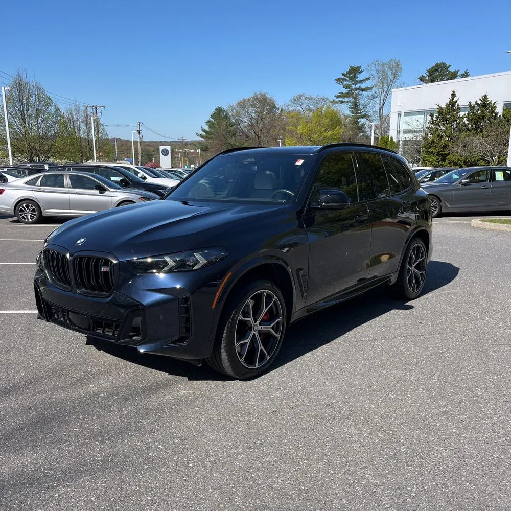 2024 BMW X5 M60i