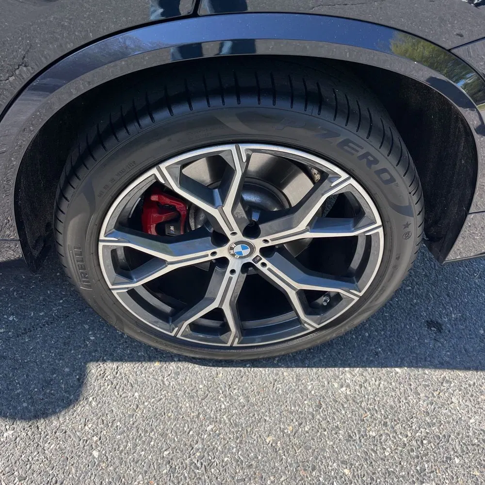 2024 BMW X5 M60i